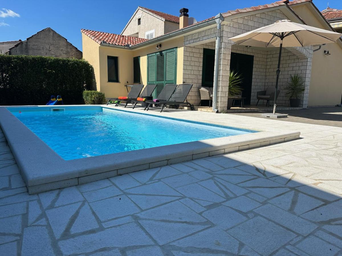 ביוגראד נה מורו Villa A&A מראה חיצוני תמונה